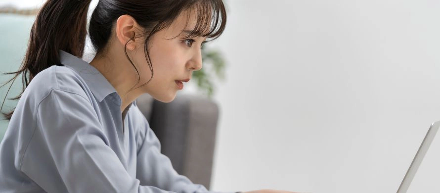 初心者がプログラミングスクールに通うメリットは
